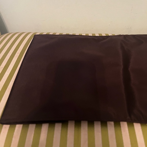 Louis Vuitton Rich Brown Pouch with Gold Accents - Picture 5 of 6